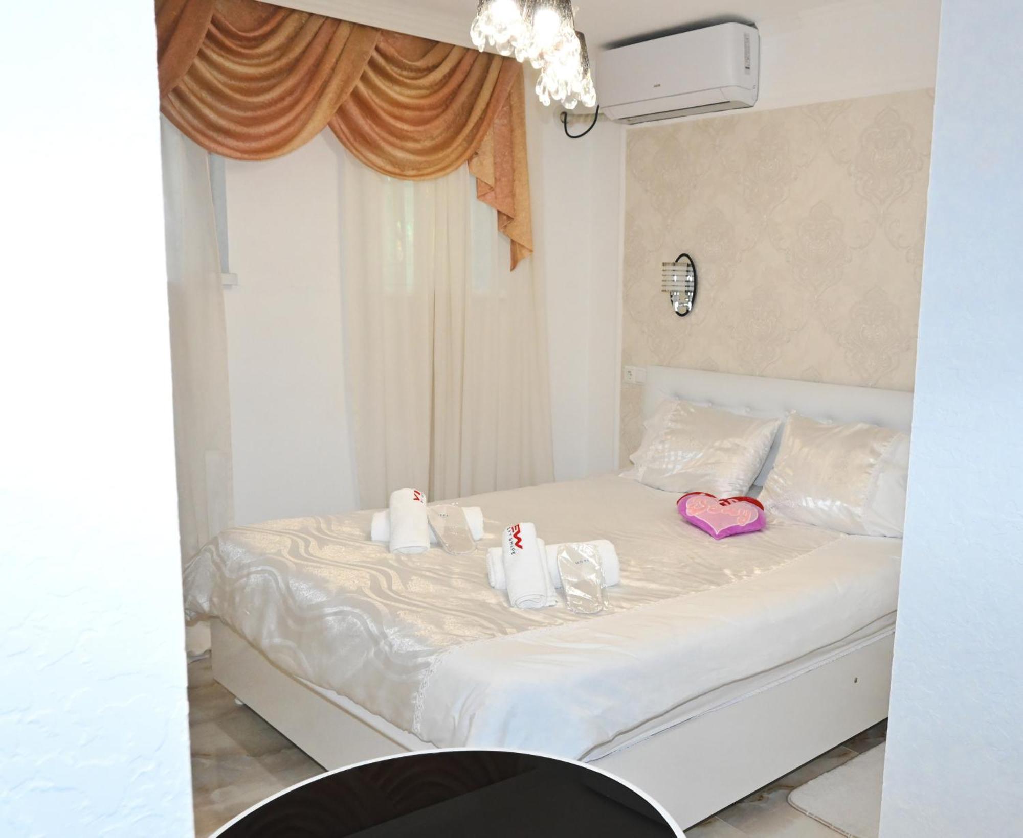 Jerusalem Hotel クタイシ エクステリア 写真