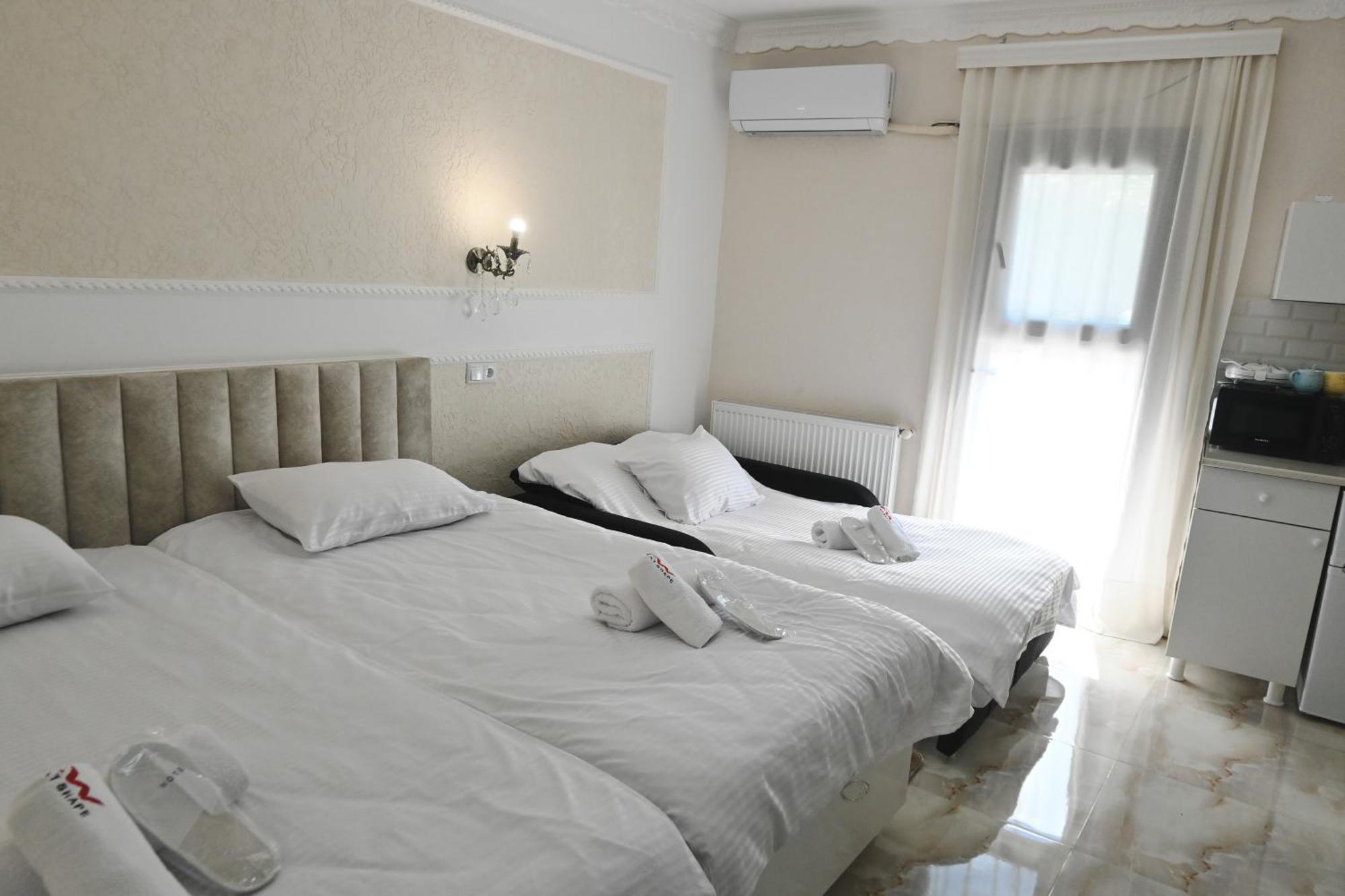 Jerusalem Hotel クタイシ エクステリア 写真
